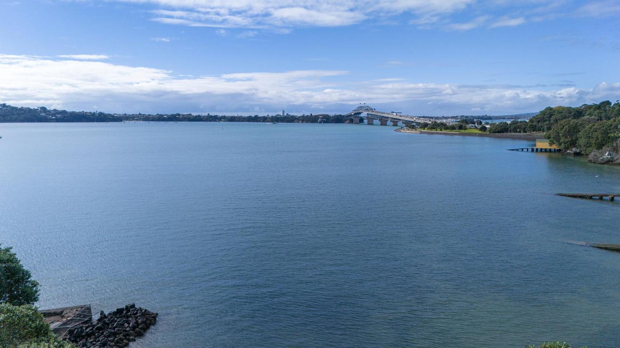 Sentinel Beach House - Auckland Holiday Retreatヴィラ エクステリア 写真